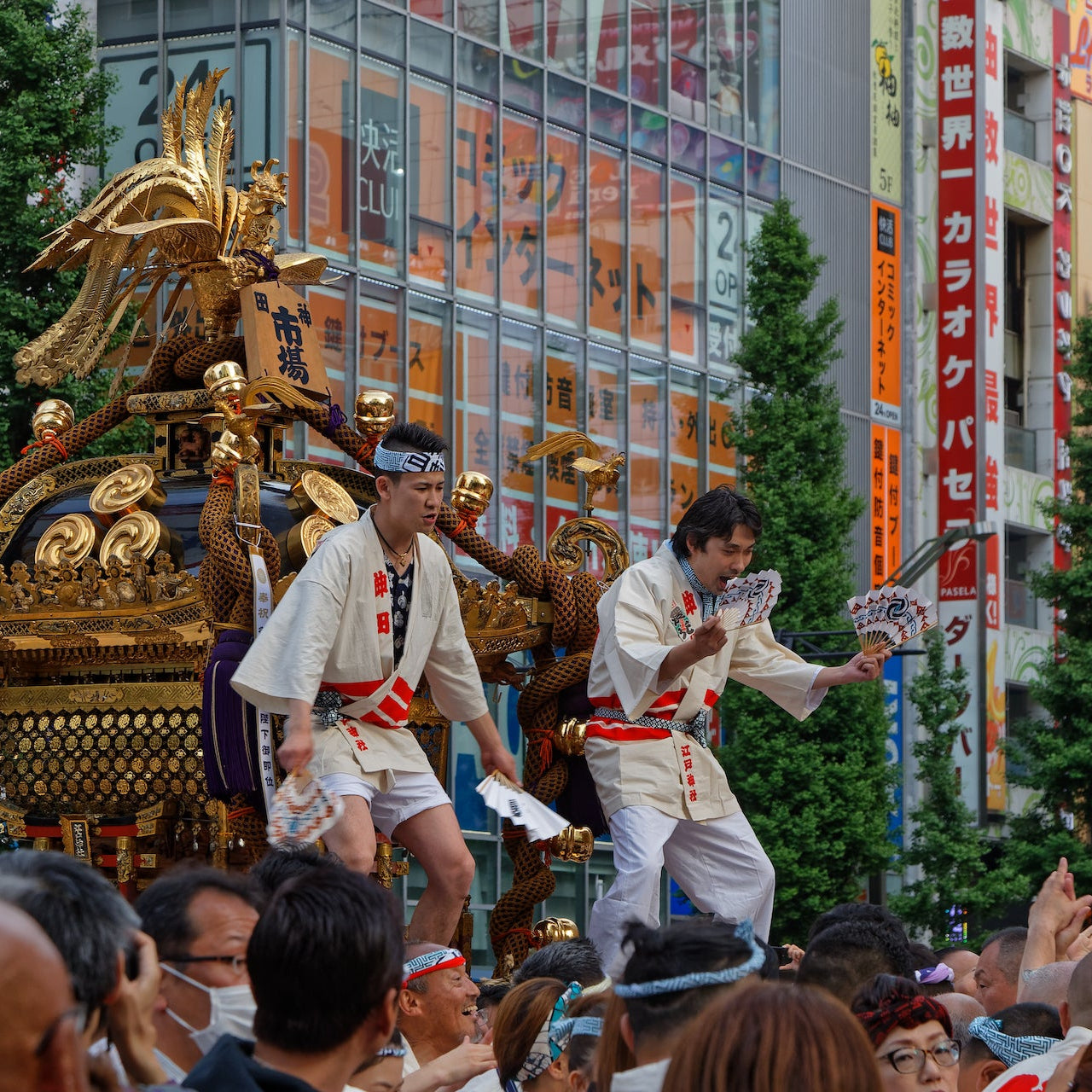 Les fêtes japonaises et leurs snacks traditionnels